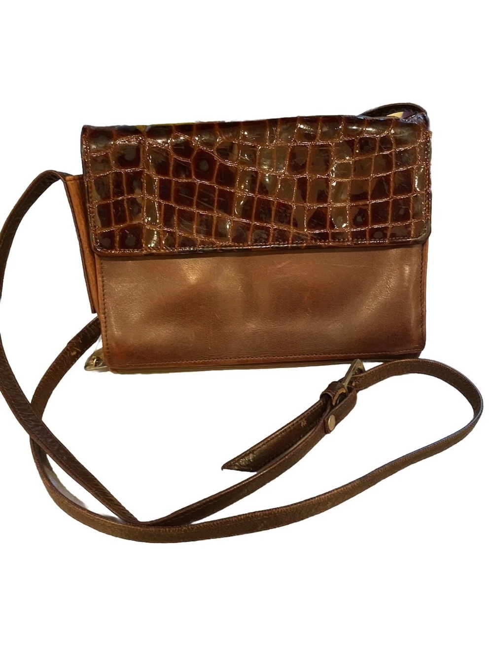 Classic Vintage Brown Leather Crossbody with Croc-Embossed Flap Tusk
